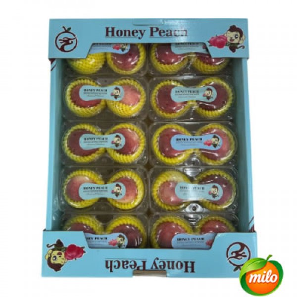 Five and a half boxes of Chinese peaches
