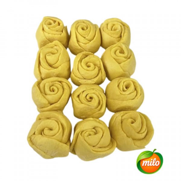 12 pumpkin steamed buns per pack